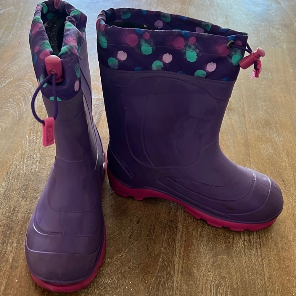 Girls water proof winter boots